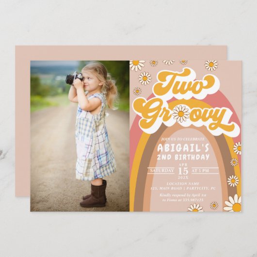 Twee Groovy 2e verjaardag Fotouitnodiging Kaart (Voorkant / Achterkant)