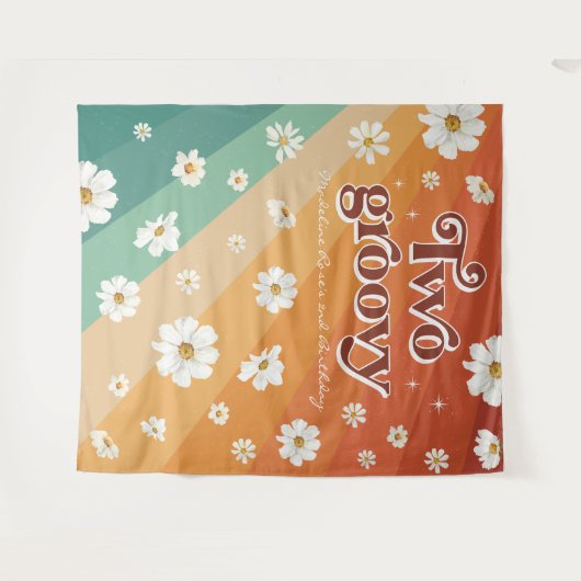 Twee Groovy Second Birthday | Retro Daisy Rainbow Wandkleed (Voorkant (horizontaal))