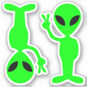 Twee kleine groene vrede aliens sticker (Voorkant)