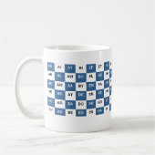 Twee letters: mok Blue en white US version (Links)