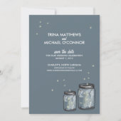 Twee Mason Jars & Fireflies sparen de Datum Save The Date (Voorkant)