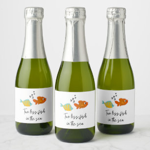 Twee minder vissen in de Zee weduwsteller Sparkling Wijnetiket