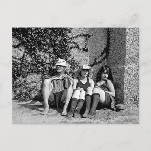 Twee mooie meisjes en één brutaal oud Man Briefkaart (Voorkant)