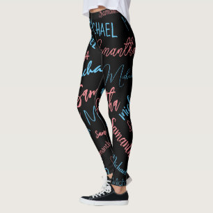 Twee namen stellen zich op monogram blauw lichtroz leggings