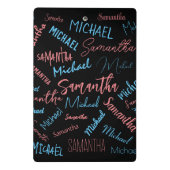 Twee namen stellen zich op monogram blauw lichtroz mini klembord (Achterkant)