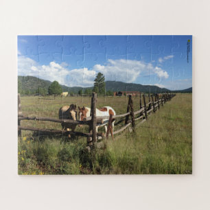 Twee paarden bij het houten hek fotografie legpuzzel