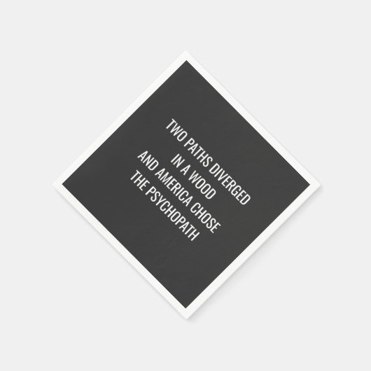 TWEE PADEN GINGEN UITEEN SERVET (Hoek)