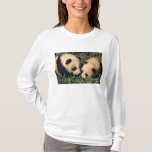 Twee panda welpen in de bamboestruik, Wolong, T-shirt