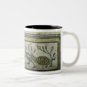 Twee pauzes, decoratief grensdetail van een mosa tweekleurige koffiemok