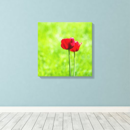 Twee rode tulpbloemen canvas afdruk (Insitu (Houten vloer))