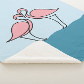 Twee roze flamingo's op groot water sherpa deken (3/4)