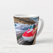 Twee Shinkansen op het Tokyo-station Latte Mok (Rechterhoek)