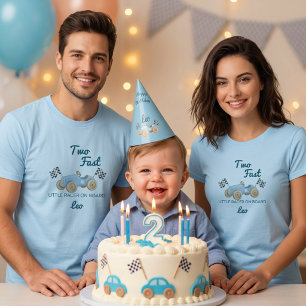 Twee Snel Racerende Auto Moeder 2e Verjaardag Pitc T-shirt
