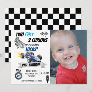 Twee snelle 2 nieuwsgierige foto race auto 2e verj kaart