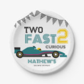 Twee snelle 2 nieuwsgierige race auto 2e verjaarda papieren bordje (Voorkant)