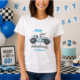 Twee snelle blauwe raceauto 2e verjaardagsuitnodig t-shirt