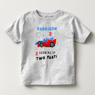 Twee snelle Kinder raceauto's van de tweede verjaa Shirts