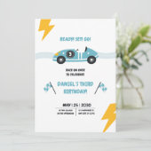 Twee snelle verjaardagsuitnodiging kaart (Staand voorkant)