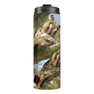 Twee uilen in het bos, vogels, wildlife Thermische Thermosbeker