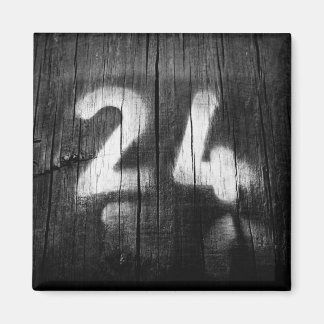 twee vier posten magneet