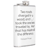 Twee wegen lopen uiteen in een bos heupfles (Rechts)