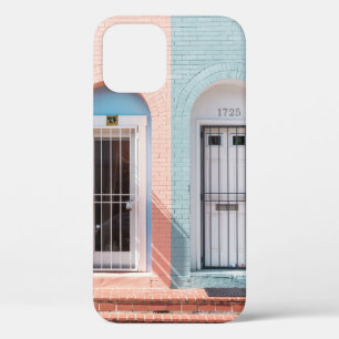 TWEE WITTE HOUDEN DEUREN MET GRILLEN iPhone 12 HOESJE