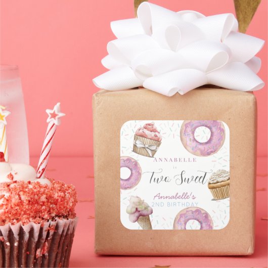 Twee zoete cupcake en donuts meisje 2e verjaardag vierkante sticker (Feest)