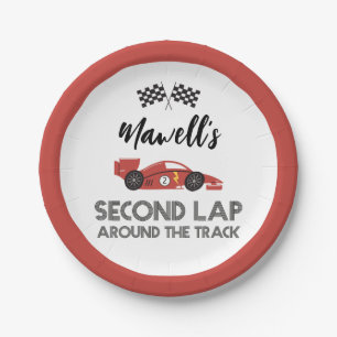 Tweede ronde rond het racecircuit Autoverjaardag Papieren Bordje