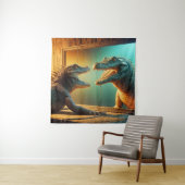 Tweehoofdige hagedis en krokodillenspiegel scène wandkleed (In situ)