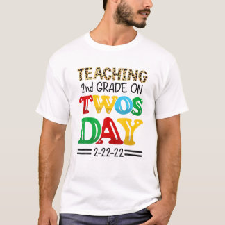 Tweemaal daags 2022 Opleiding 2e graad op tweedaag T-shirt