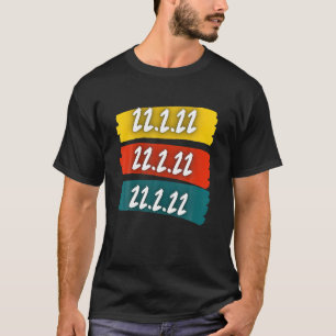 Tweemaal daags Dinsdag 22 februari 2022 Funny 2/22 T-shirt