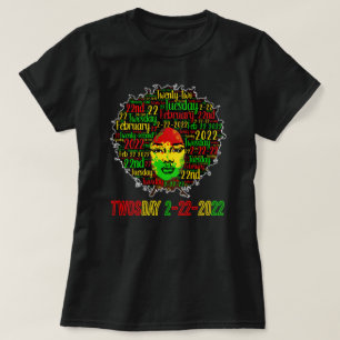 Tweemaal daags Dinsdag 2/22/2022 Zwarte Geschieden T-shirt