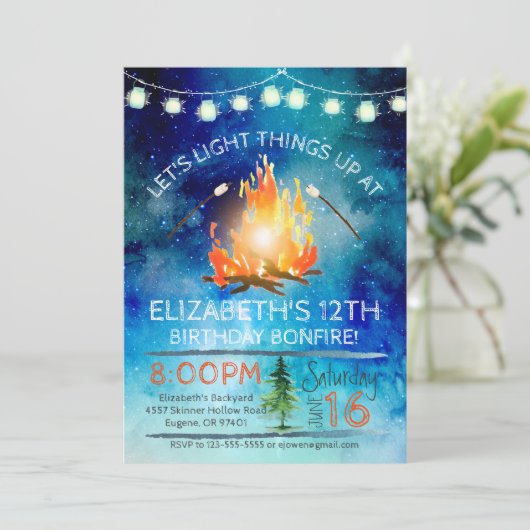Tween Bonfire Birthday Party Invitation Kaart (Staand voorkant)