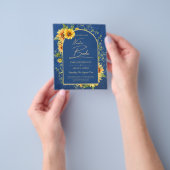 Tweetalig Ruw Blauw Geel Zonnebloemen Bruiloft Flyer (Hand)