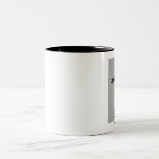 Tweetone Mok (Center)