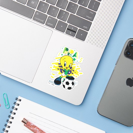 TWEETY™ Team Brazil Soccer Graphic Sticker (Laptop met iPhone)