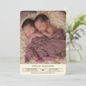 Tweice Blessed Foto Geboorteaankondiging Aankondiging (Staand voorkant)