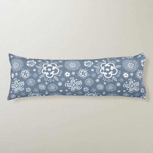 Twilight Garden - Een traditionele bloemendans Lichaamskussen (Voorkant)