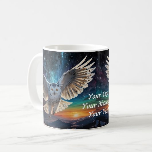 Twilight Sentinel: Uil in vlucht bij zonsondergang Koffiemok (Voorkant links)