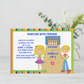 Twin Bowling Birthday Party Invitation Kaart (Staand voorkant)