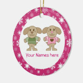 Twin Boy and Girl Pink Kerstkeepomwille Gift Keramisch Ornament (Links)