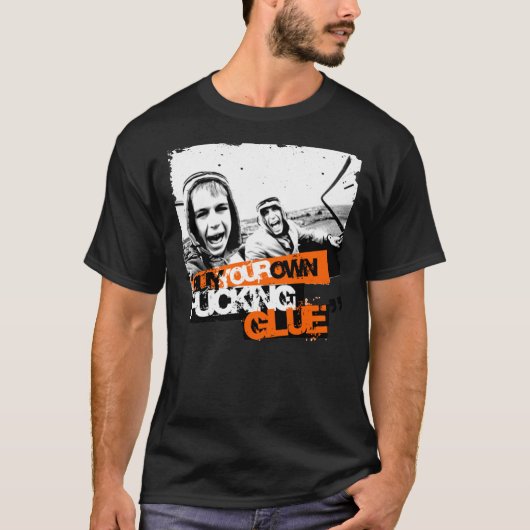 Twin Town Essential T-Shirt (Voorkant)