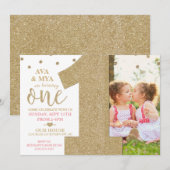 Twins First Birthday Gold & Pink Invitation Kaart (Voorkant / Achterkant)