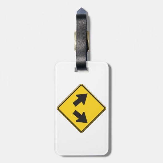 Two Downward Arrows Warning Road Sign Bagagelabel (Achterkant verticaal)