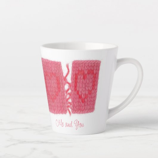 TWO HEARTS KNIT Tasse à Latte + Texte (Droite)