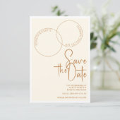 Two Rings Save The Wedding Date Invitation (Debout devant)