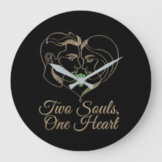 Two Souls, One Heart – Elegant Romantic Line Art Grote Klok