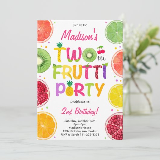 Twotti Frutti Invitation d'anniversaire (Debout devant)