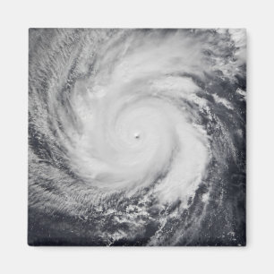 Tyfoon Faxai in de westerne Stille Oceaan Magneet