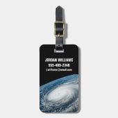 Tyfoon Hinnamnor. Bagagelabel (Voorkant verticaal)